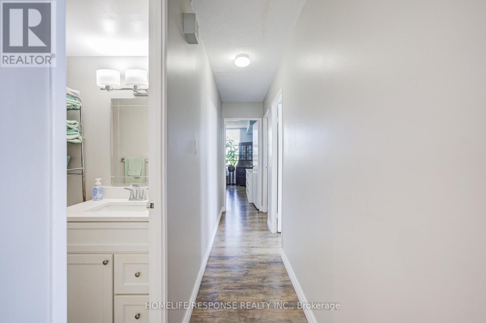 1401 - 1535 Lakeshore Road E, Mississauga (Lakeview), Ontario  L5E 3E2 - Photo 19 - W12434477