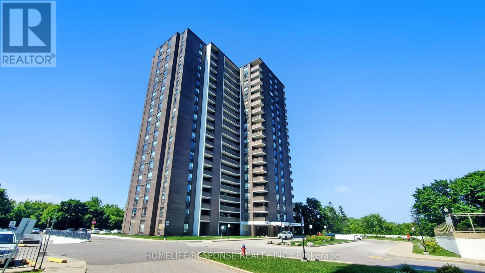 1401 - 1535 Lakeshore Road E, Mississauga (Lakeview), Ontario  L5E 3E2 - Photo 2 - W12434477