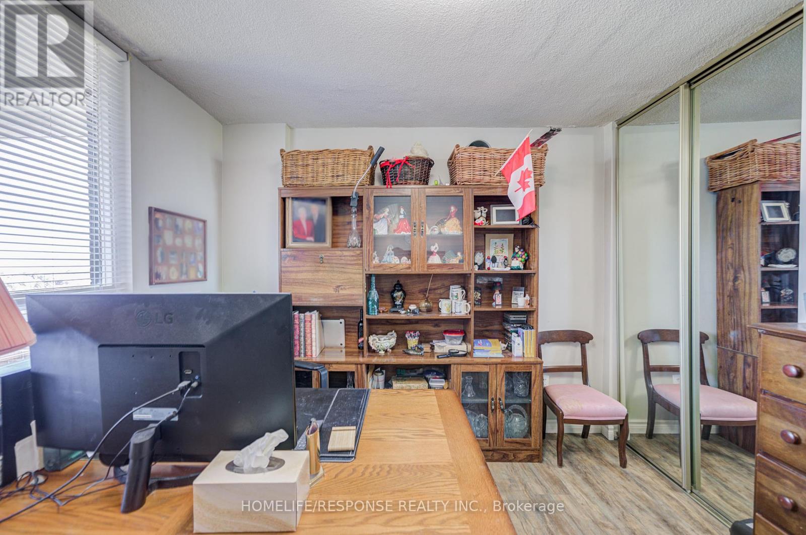 1401 - 1535 Lakeshore Road E, Mississauga (Lakeview), Ontario  L5E 3E2 - Photo 25 - W12434477