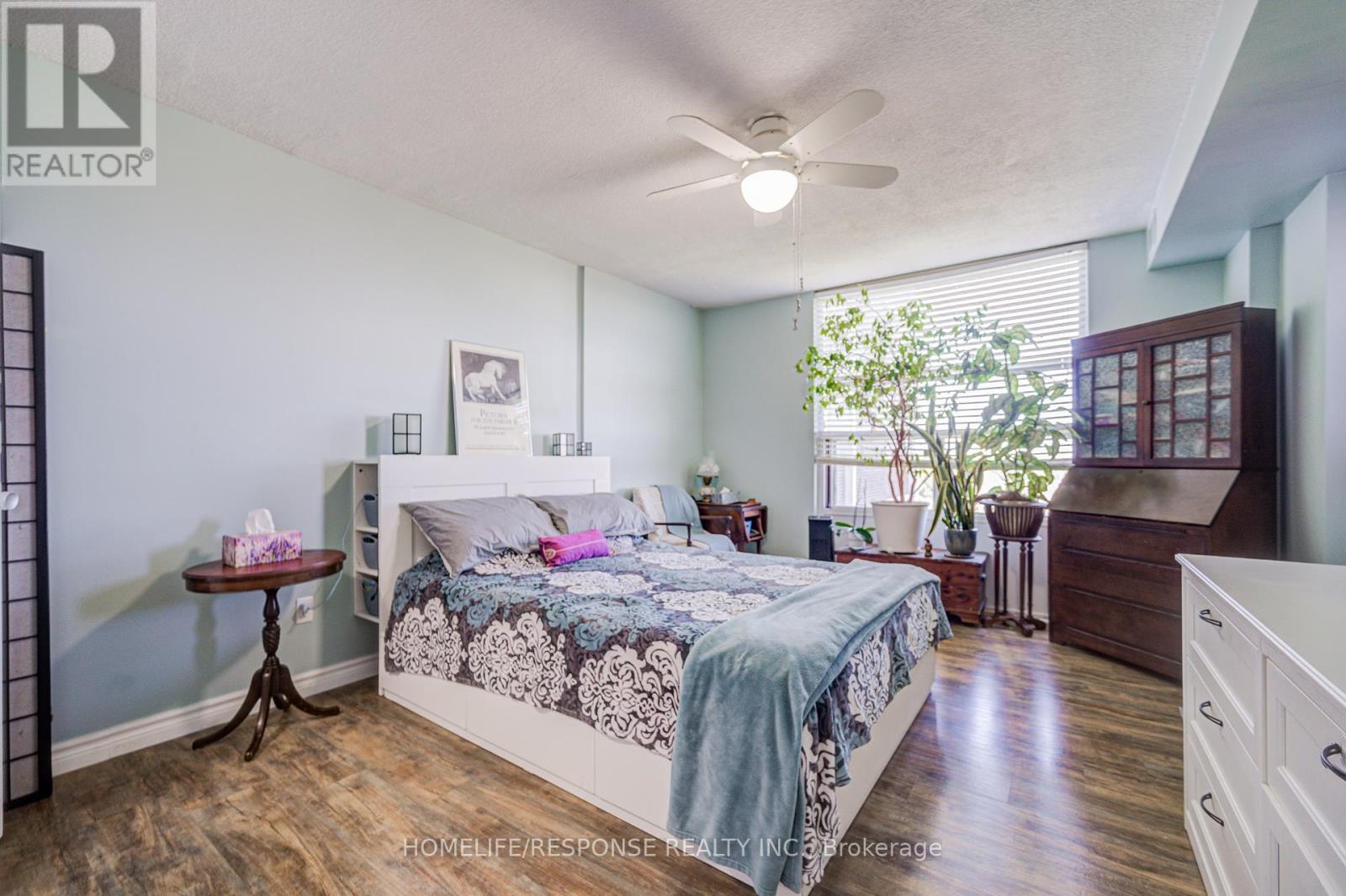1401 - 1535 Lakeshore Road E, Mississauga (Lakeview), Ontario  L5E 3E2 - Photo 27 - W12434477