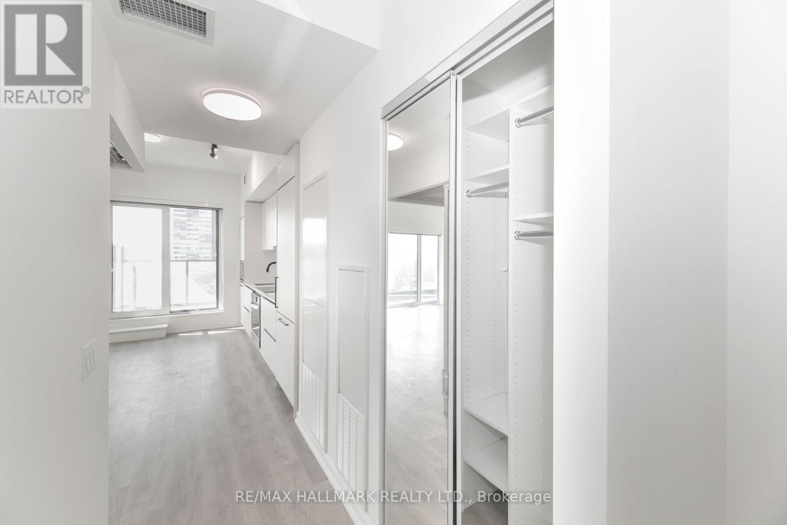 503 - 1285 Dupont Street, Toronto, Ontario  M6H 0E3 - Photo 3 - W12434499