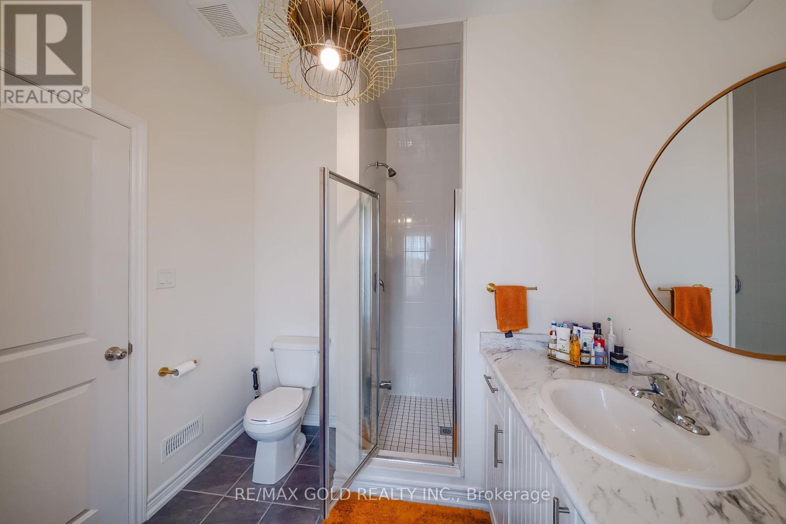 124 Fruitvale Circle, Brampton, Ontario  L7A 5C1 - Photo 30 - W12434501