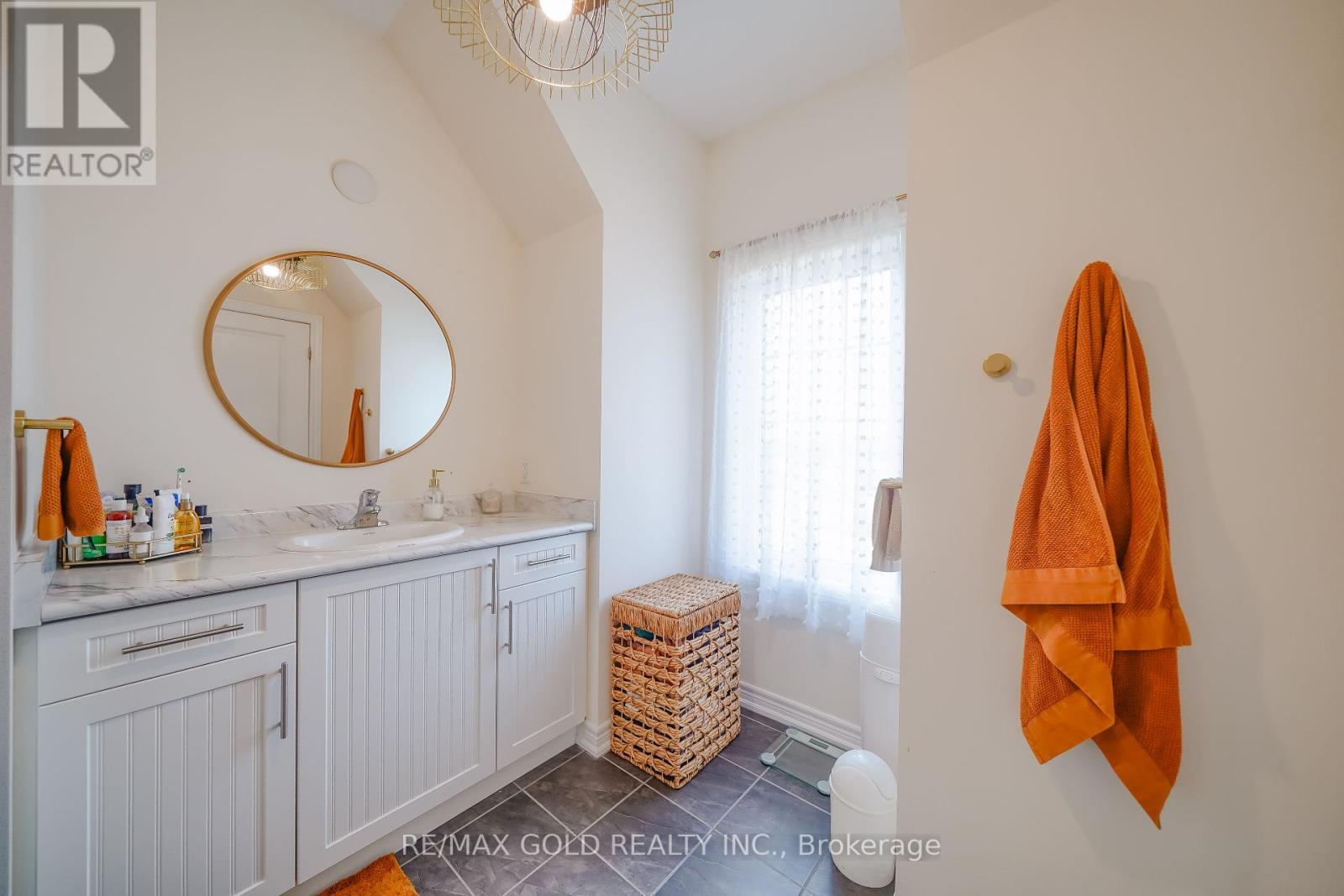124 Fruitvale Circle, Brampton, Ontario  L7A 5C1 - Photo 31 - W12434501
