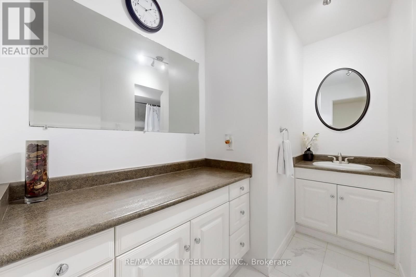 14 Bryant Court, Brampton, Ontario  L6X 2T1 - Photo 22 - W12434362