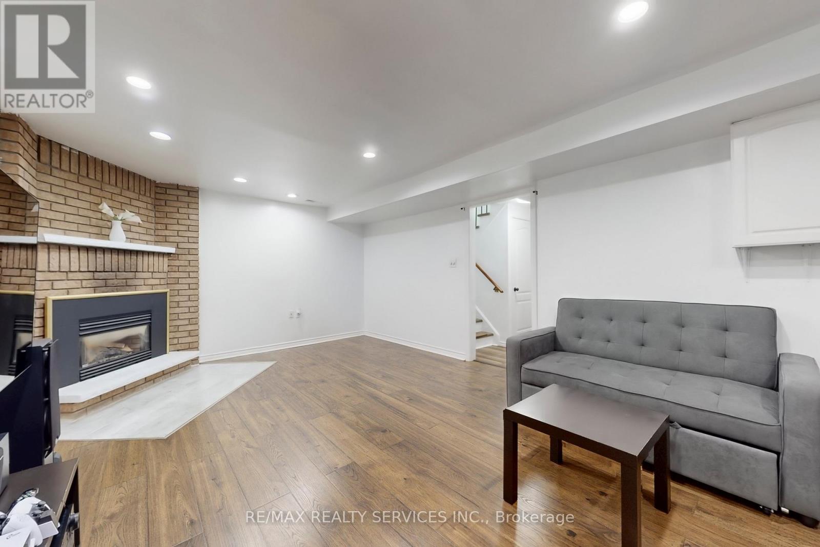 14 Bryant Court, Brampton, Ontario  L6X 2T1 - Photo 33 - W12434362