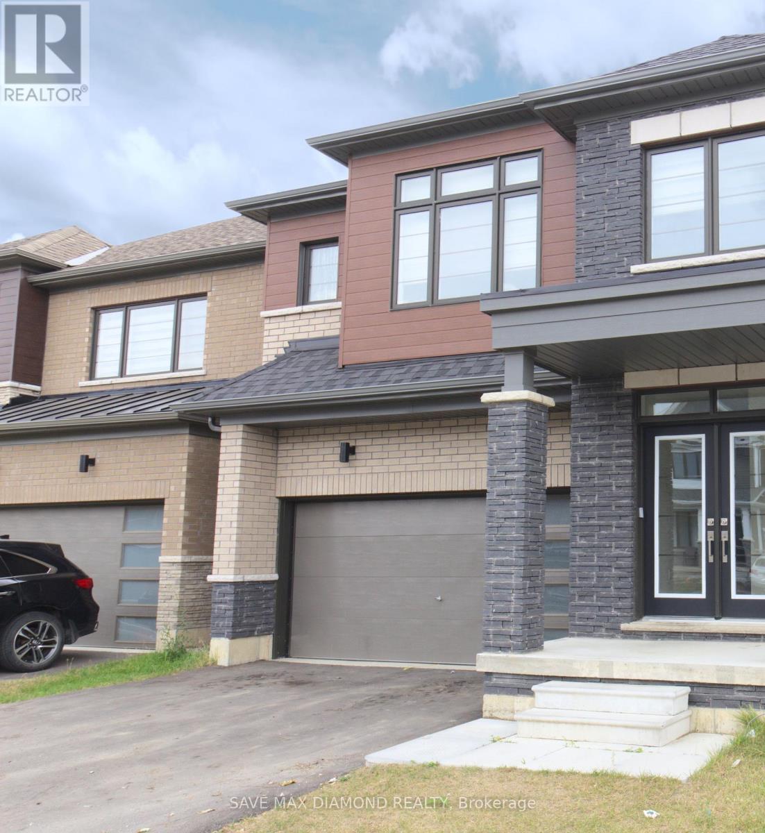 92 Monteith Drive, Brantford, Ontario  N3T 0V8 - Photo 2 - X12342729