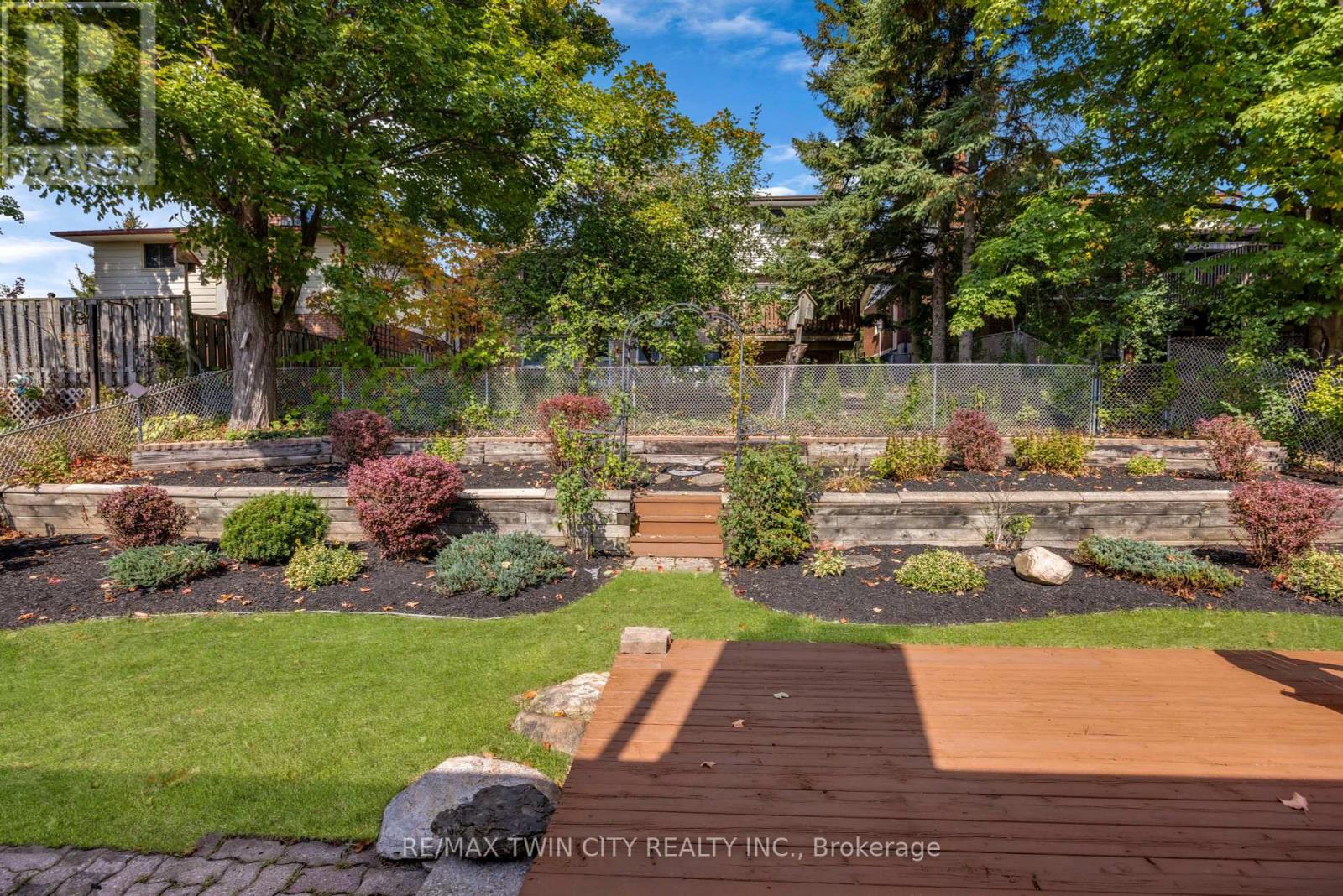34 Georgian Crescent, Kitchener, Ontario  N2B 3N9 - Photo 40 - X12434408
