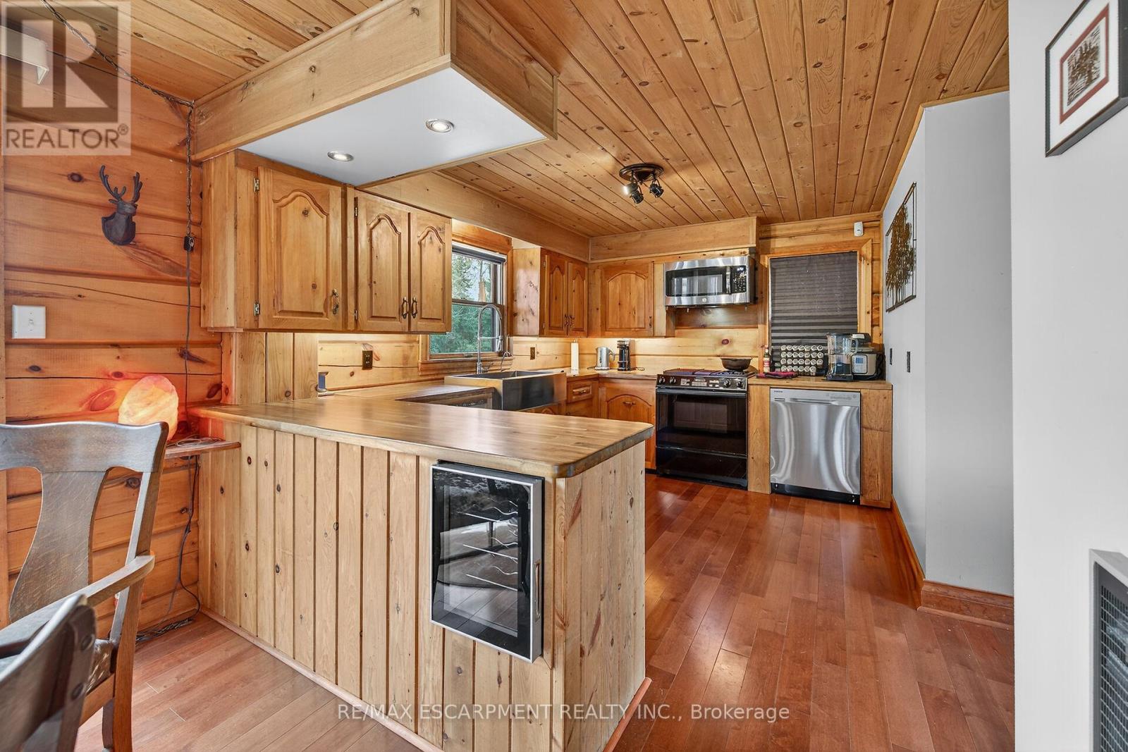 526 2nd Line, Haldimand, Ontario  N0A 1H0 - Photo 15 - X12434423