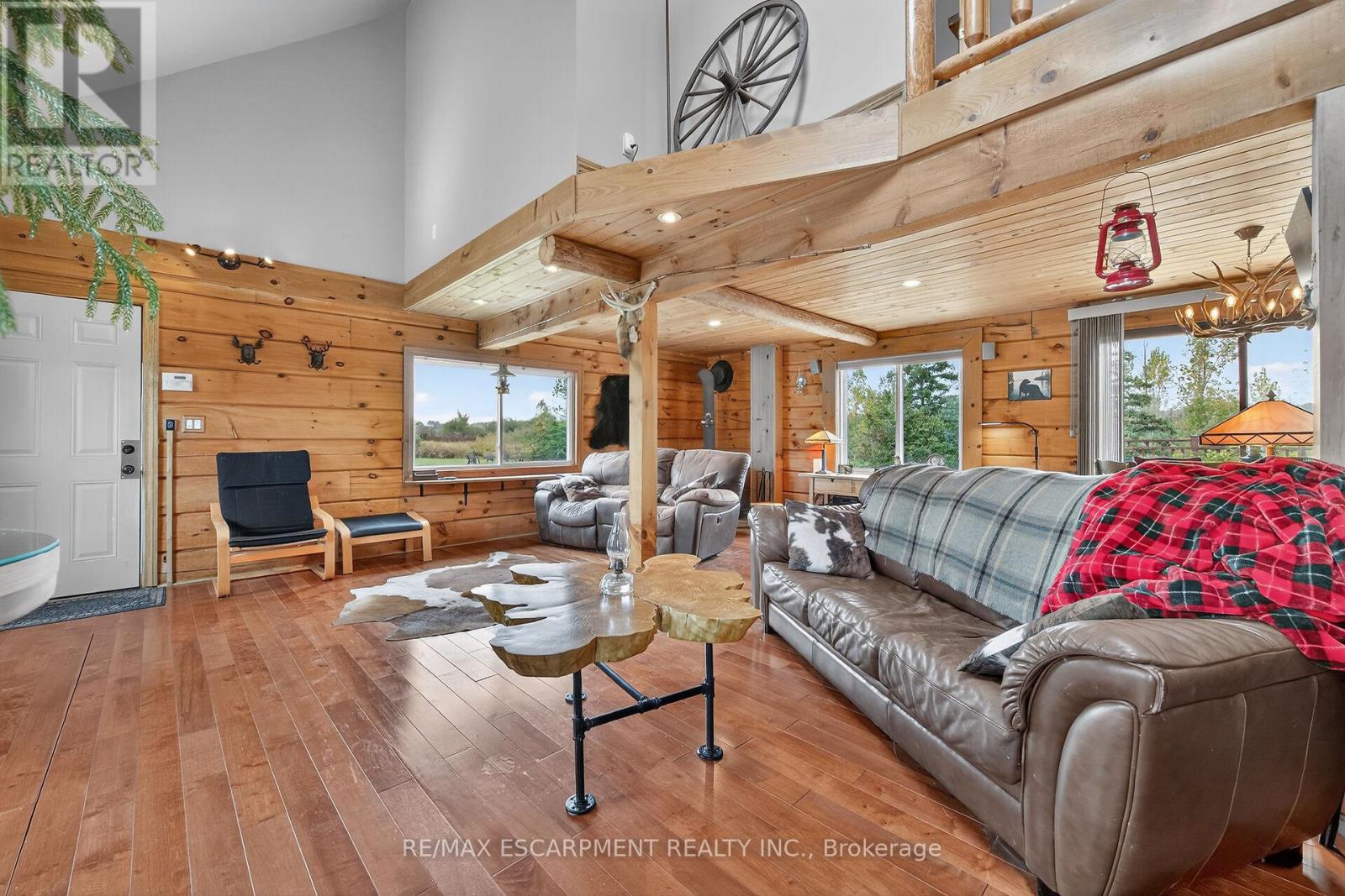 526 2nd Line, Haldimand, Ontario  N0A 1H0 - Photo 8 - X12434423