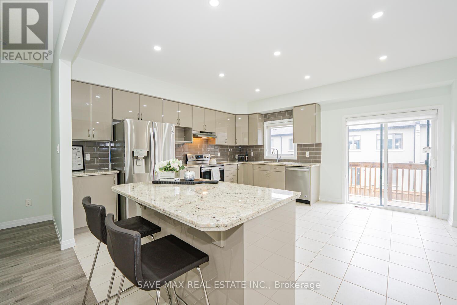 14 Doug Foulds Way, Brant, Ontario  N3L 0K2 - Photo 12 - X12434440