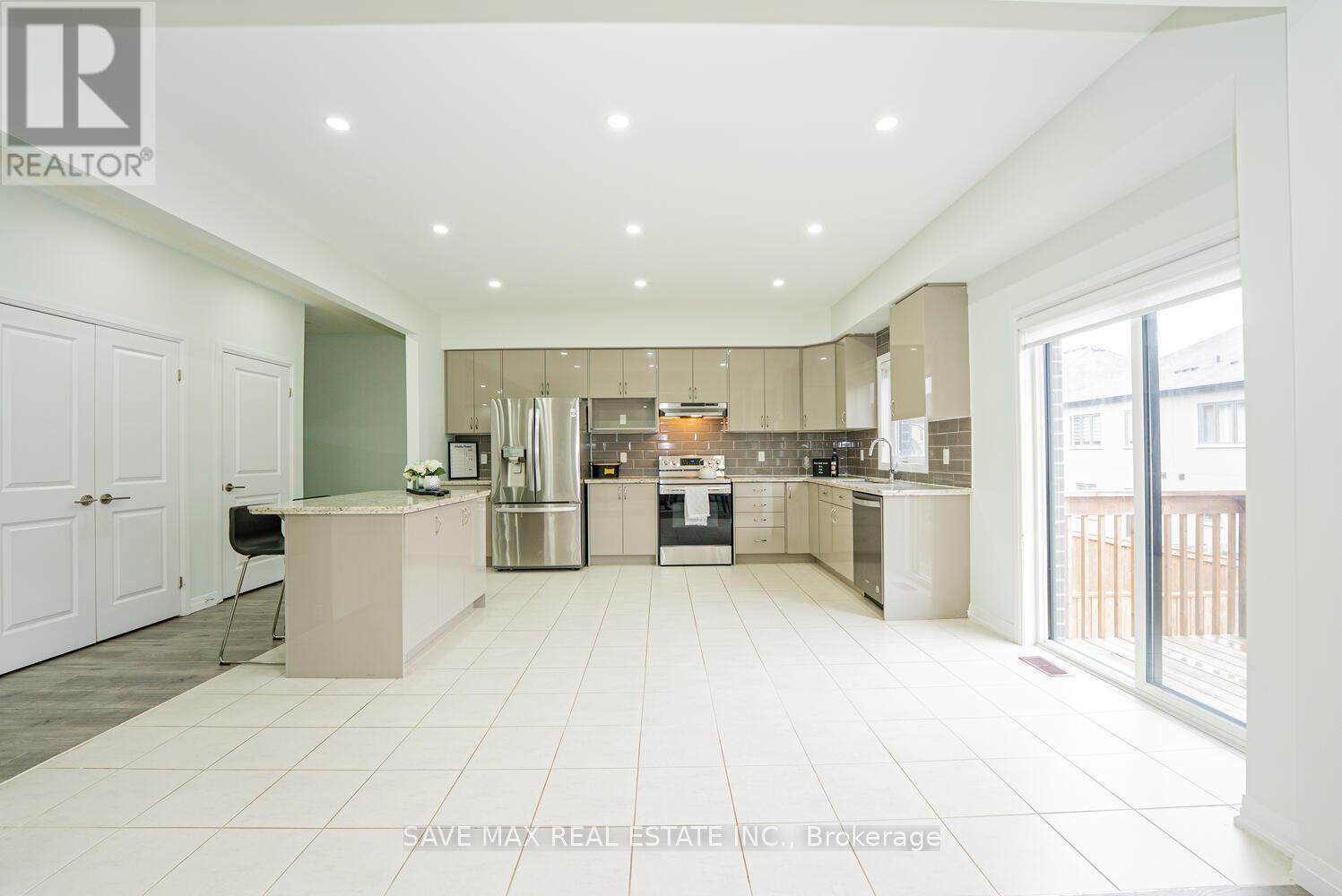 14 Doug Foulds Way, Brant, Ontario  N3L 0K2 - Photo 9 - X12434440