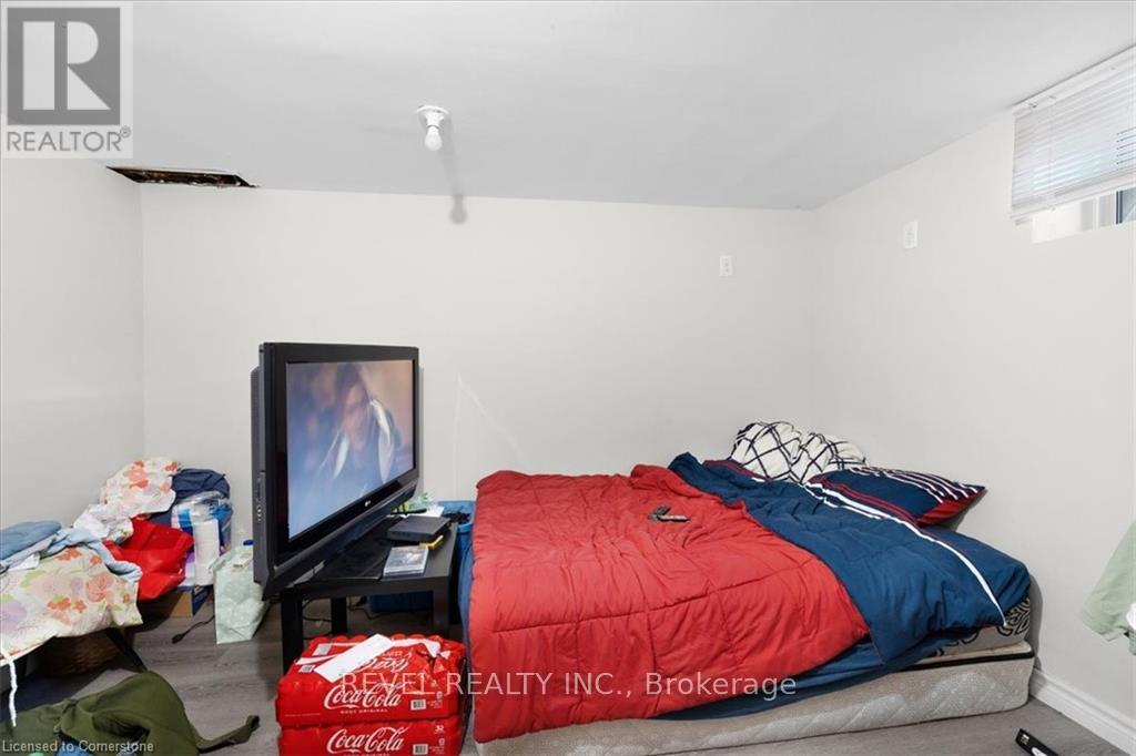 770 Barton Street E, Hamilton, Ontario  L8L 3B1 - Photo 13 - X12434452