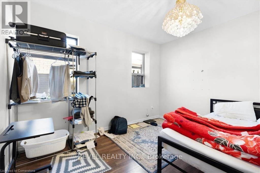 770 Barton Street E, Hamilton, Ontario  L8L 3B1 - Photo 16 - X12434452