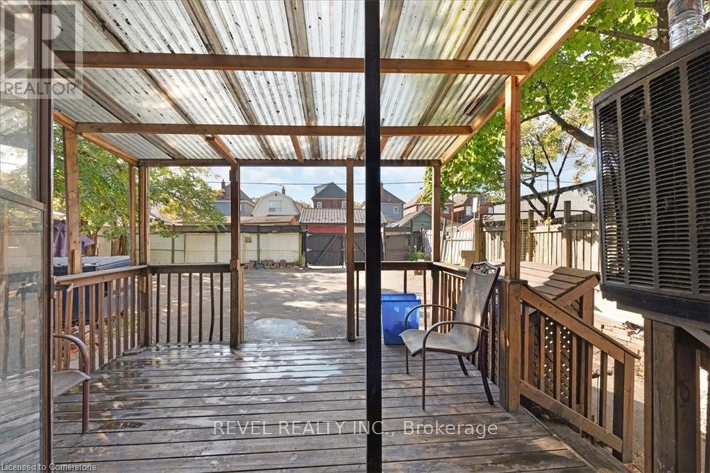 770 Barton Street E, Hamilton, Ontario  L8L 3B1 - Photo 32 - X12434452