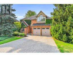 484 BUSH DRIVE, Hamilton, Ontario
