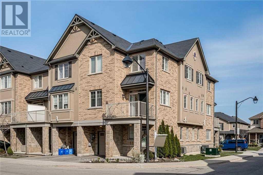47 - 201 Westbank Trail, Hamilton, Ontario  L8J 0H4 - Photo 2 - X12434484