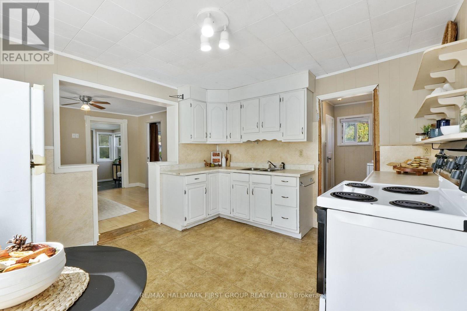 446 Ontario Street, Cobourg, Ontario  K9A 3C2 - Photo 18 - X12434506