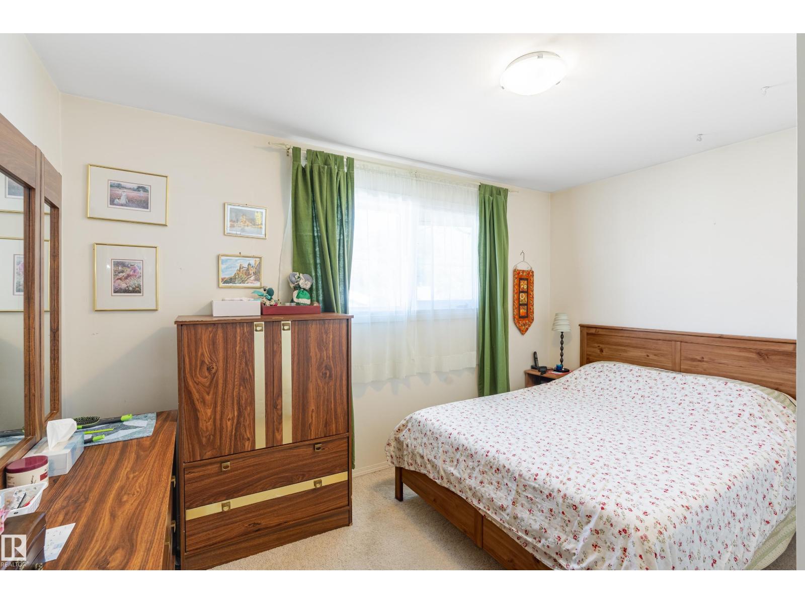 9718 76 Av Nw, Edmonton, Alberta  T6E 1K3 - Photo 26 - E4460077