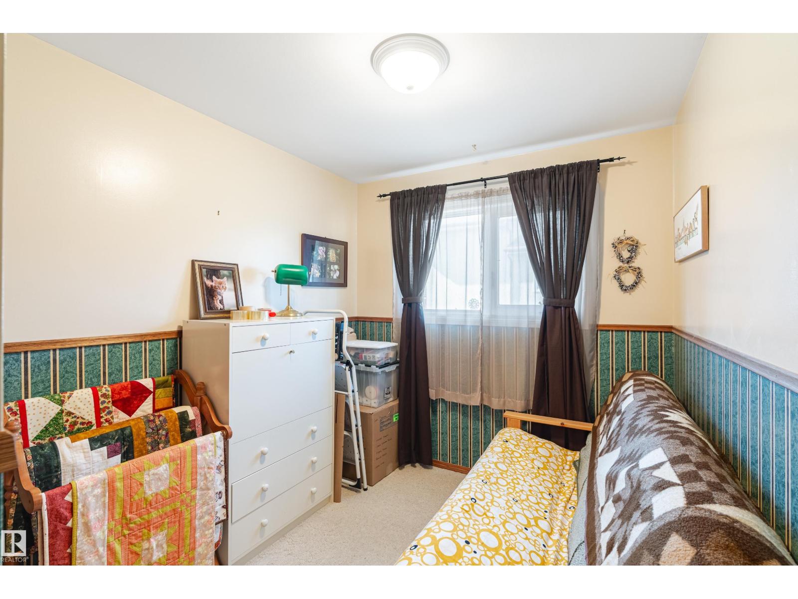 9718 76 Av Nw, Edmonton, Alberta  T6E 1K3 - Photo 28 - E4460077