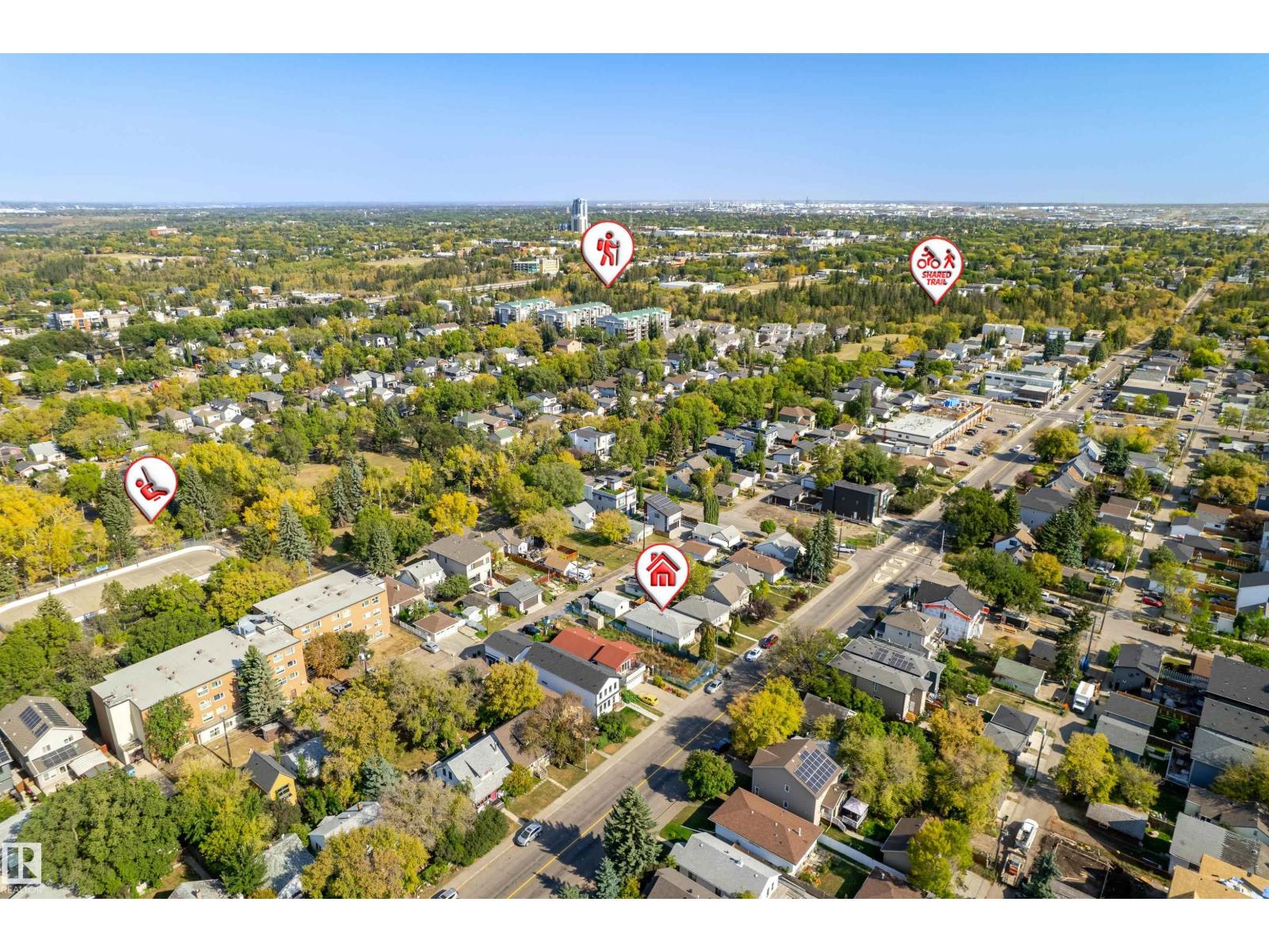 9718 76 Av Nw, Edmonton, Alberta  T6E 1K3 - Photo 6 - E4460077