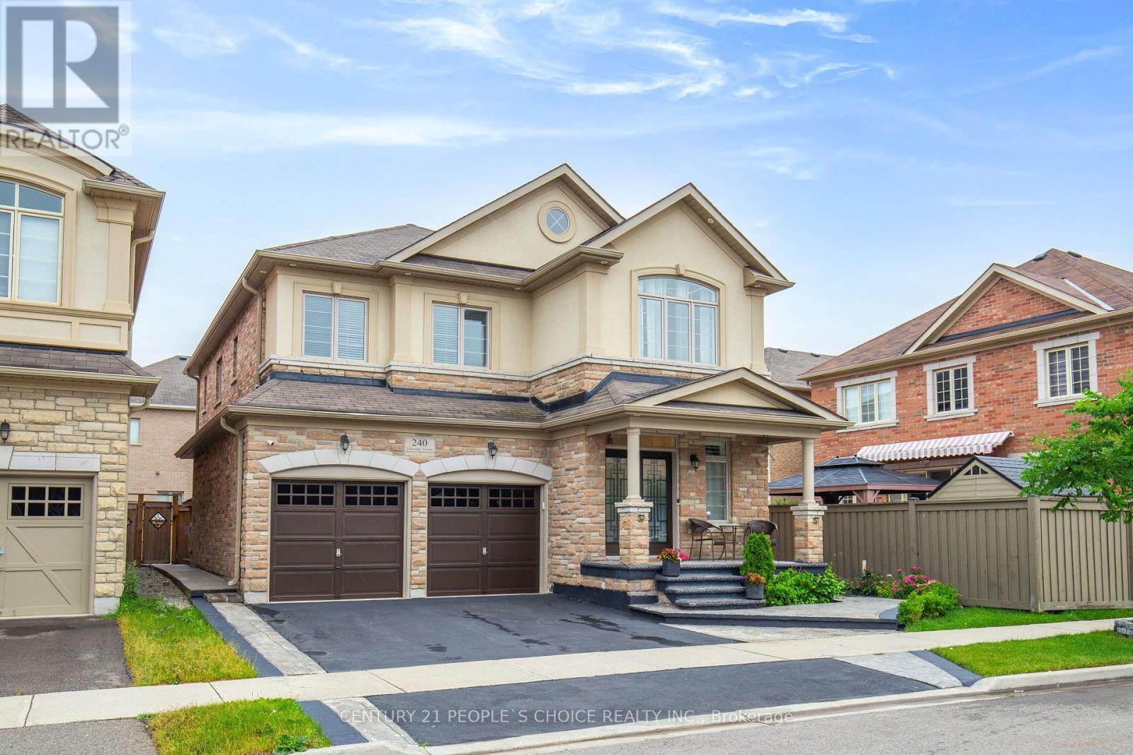 240 ETHERIDGE AVENUE, Milton, Ontario