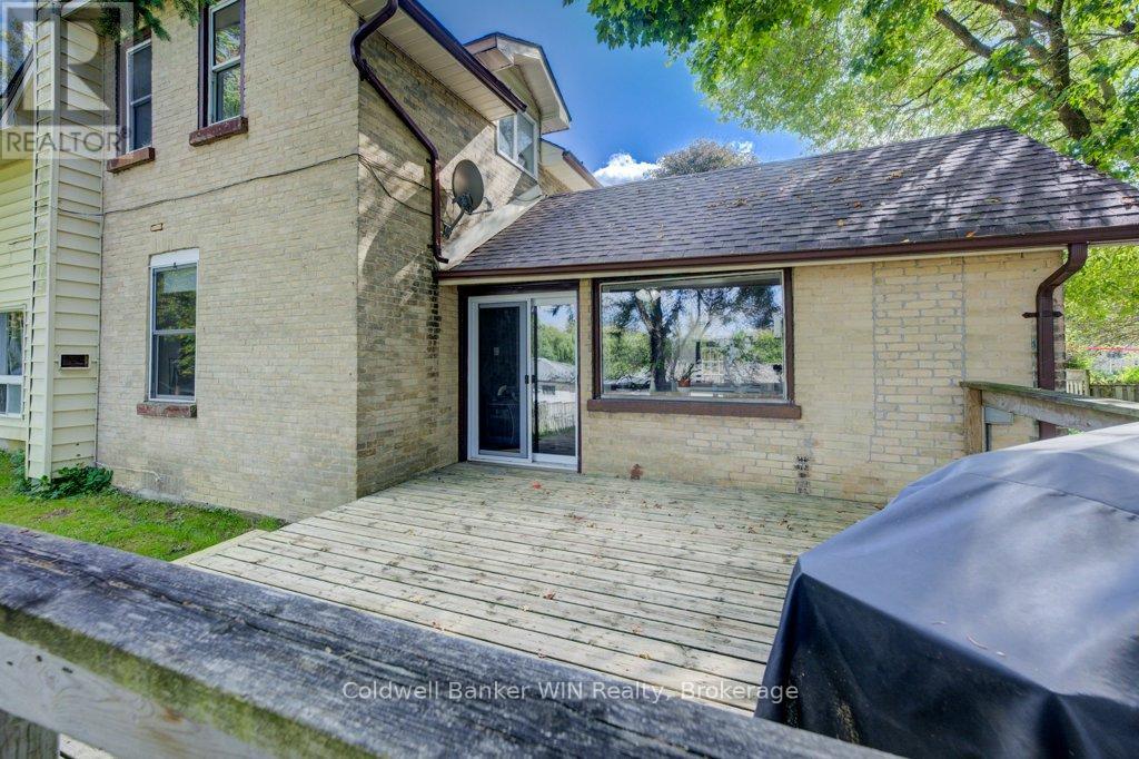 3 Page Street, Wellington North, Ontario  N0G 2L3 - Photo 33 - X12425421