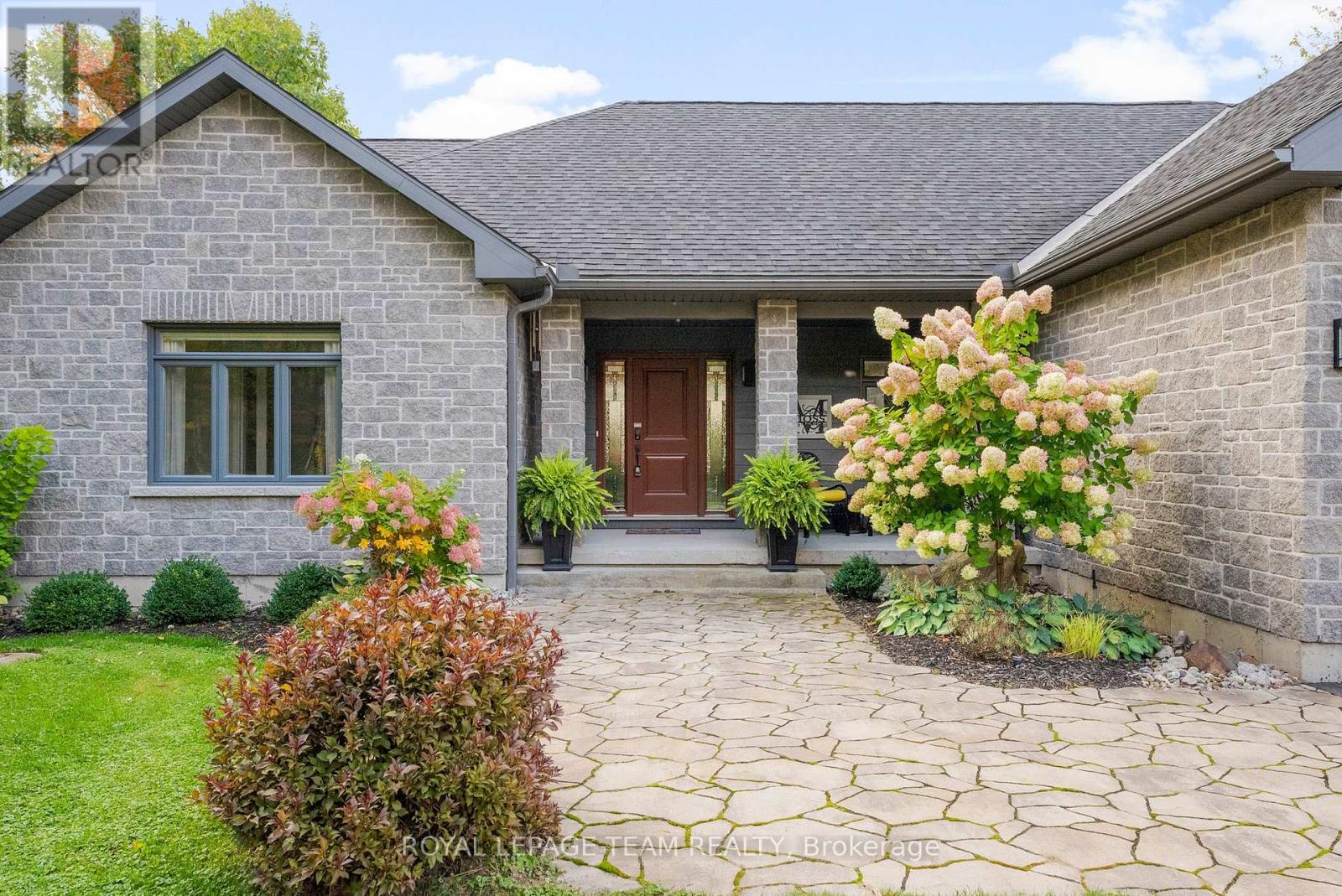 2803 Centennial Lake Road, Greater Madawaska, Ontario  K0J 1H0 - Photo 44 - X12182035
