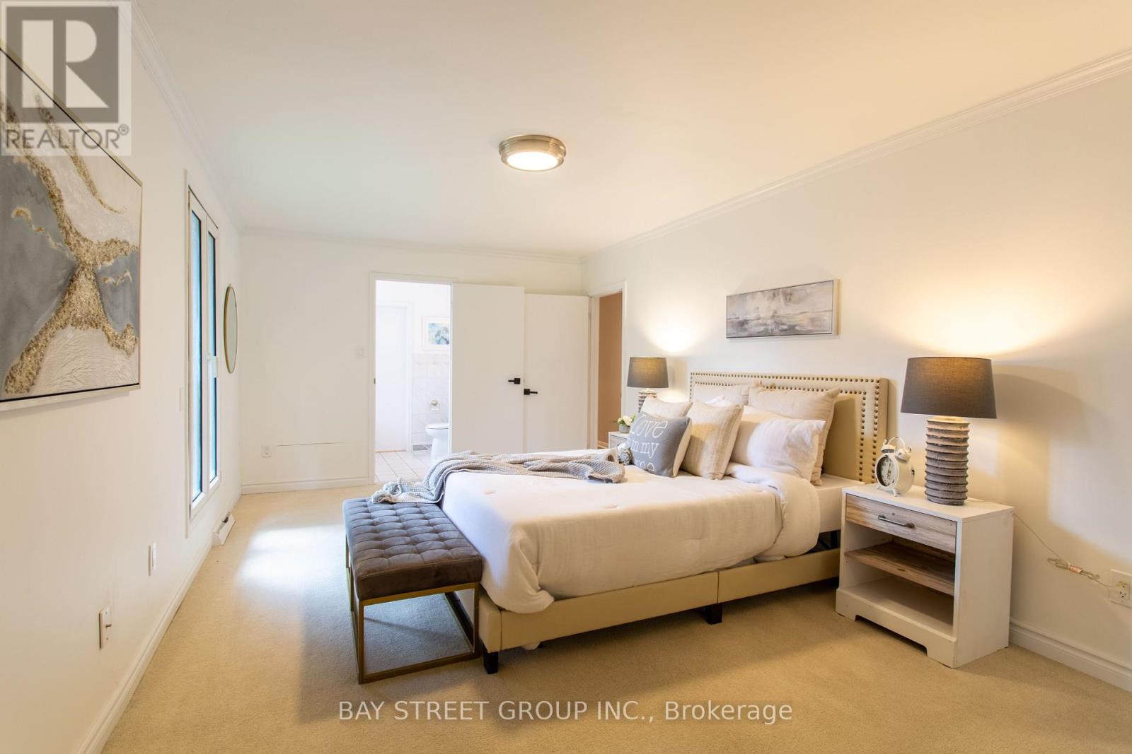 2 Parklane Crescent, St. Catharines, Ontario  L2T 3V1 - Photo 27 - X12361808