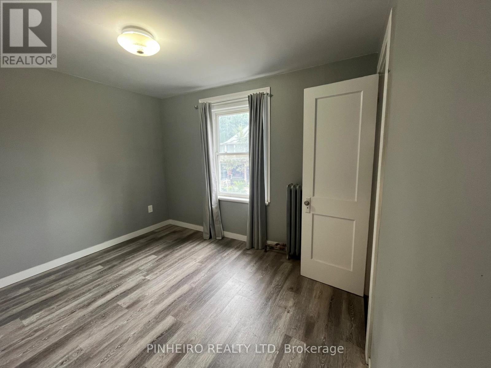 2 - 611 Talbot Street, London East, Ontario  N6A 2T2 - Photo 6 - X12426043