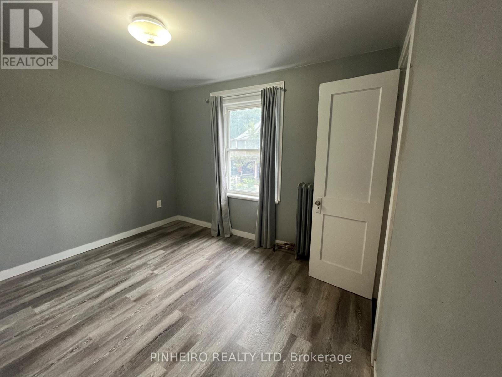 2 - 611 Talbot Street, London East, Ontario  N6A 2T2 - Photo 7 - X12426043