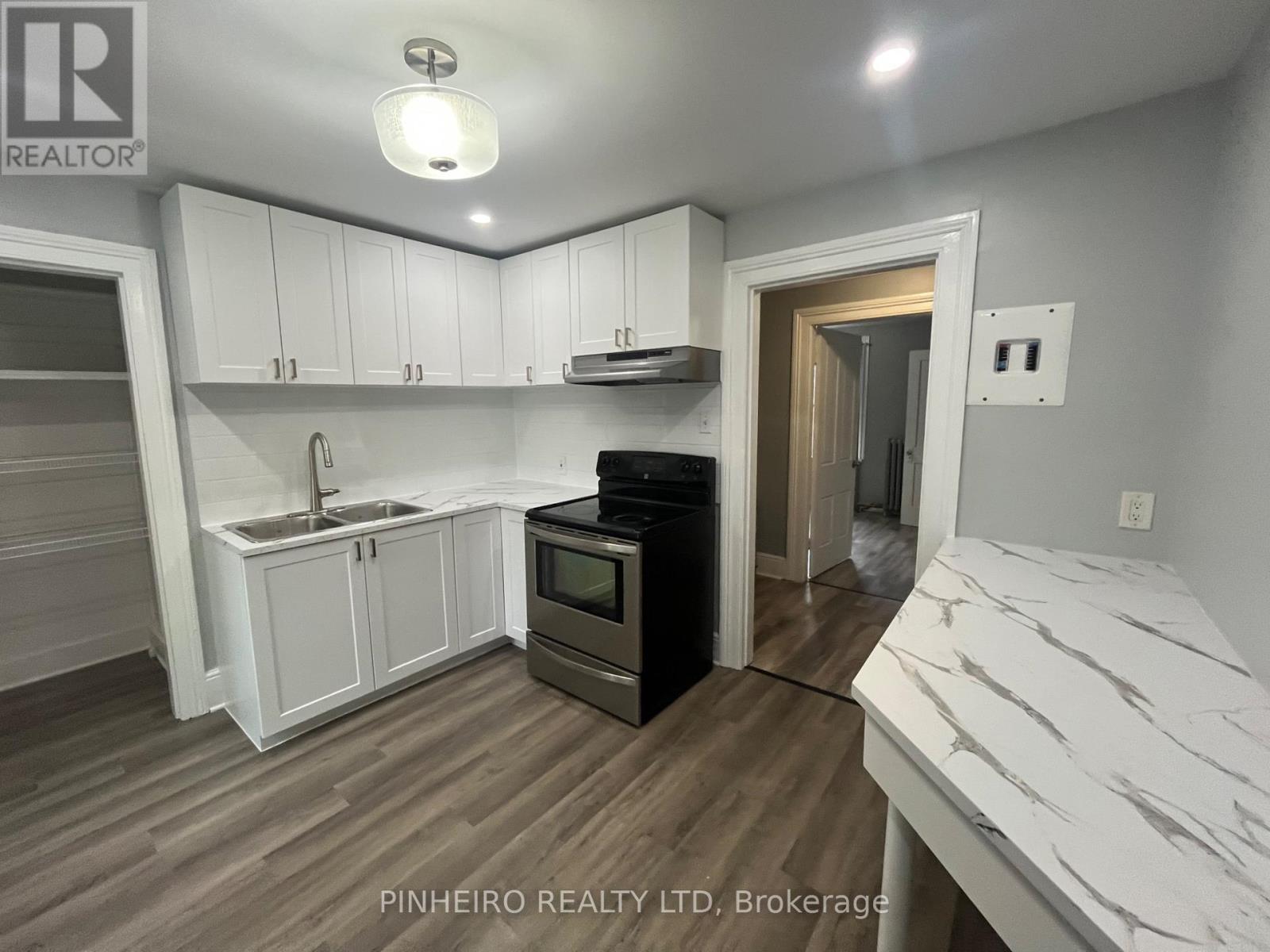 2 - 611 Talbot Street, London East, Ontario  N6A 2T2 - Photo 3 - X12426043