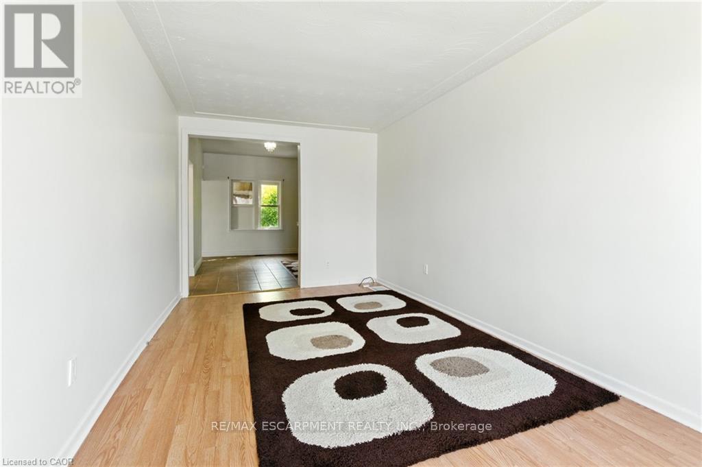 22 Worsley Road, Hamilton, Ontario  L8E 2E7 - Photo 9 - X12433006