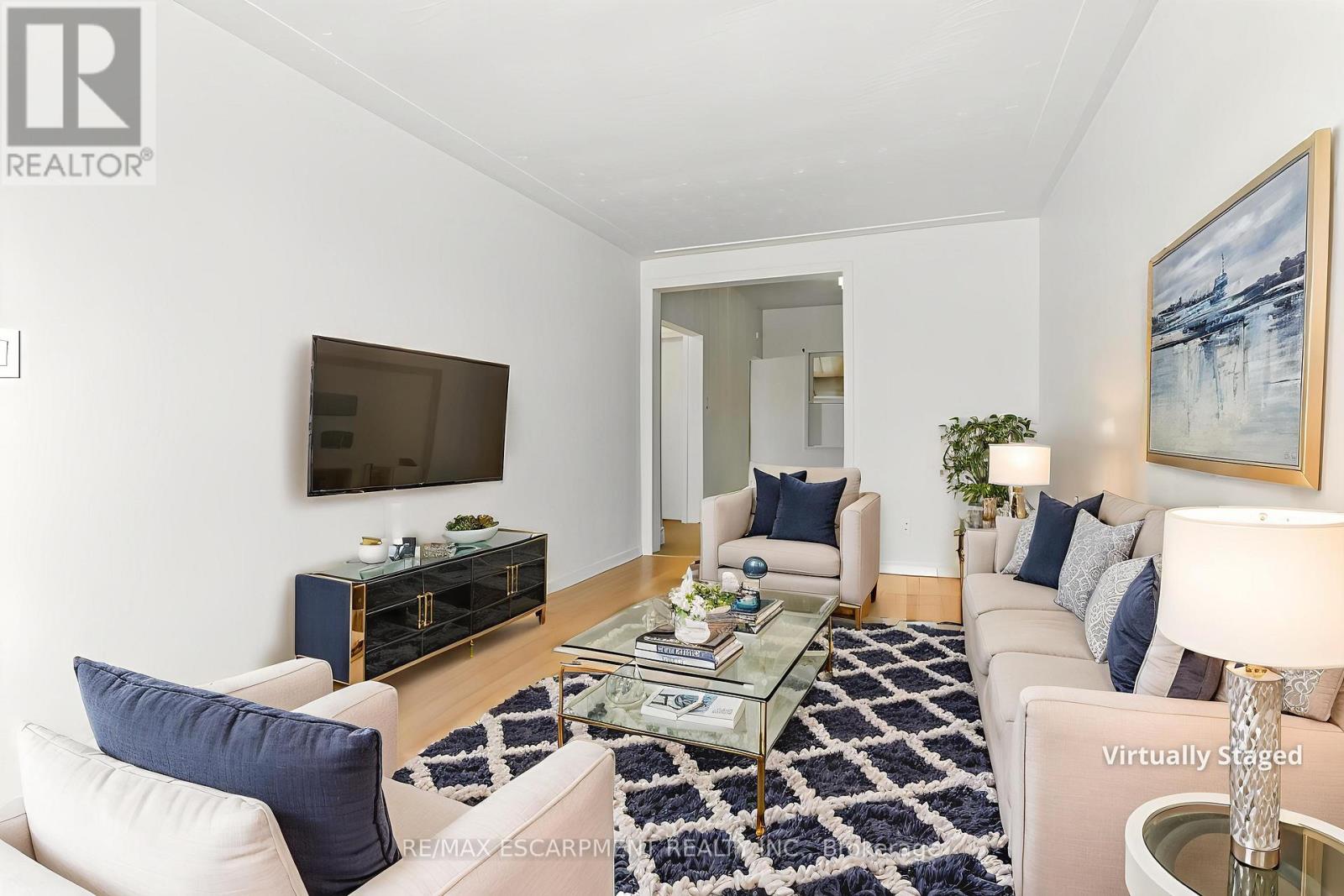 22 Worsley Road, Hamilton, Ontario  L8E 2E7 - Photo 7 - X12433006