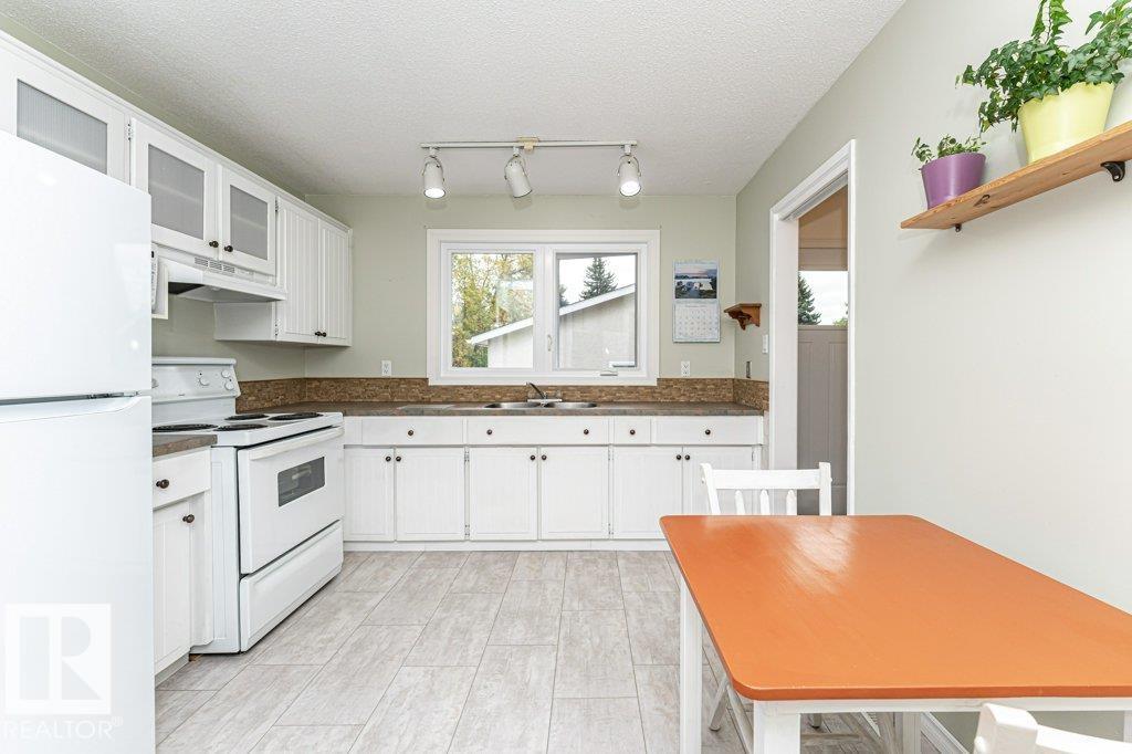 10931 38 Av Nw, Edmonton, Alberta  T6J 0K6 - Photo 10 - E4459432