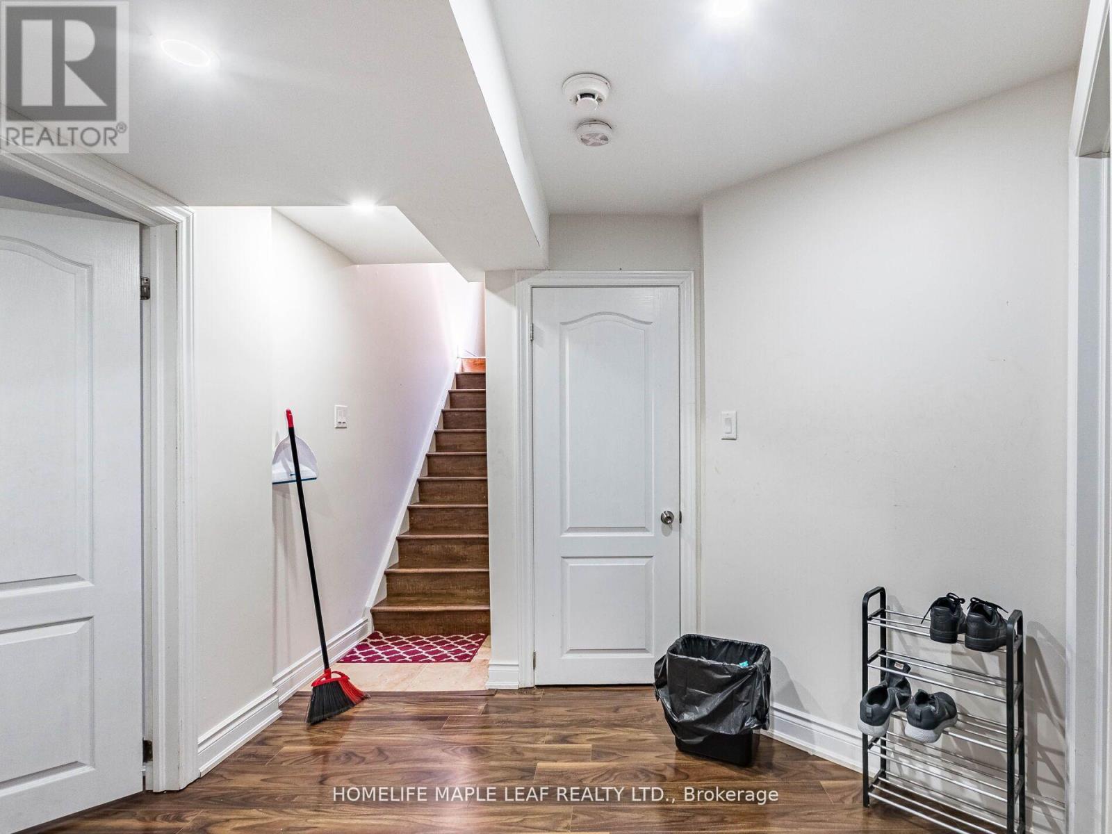 39 Birch Tree Trail, Brampton, Ontario  L6P 3W1 - Photo 35 - W12434357