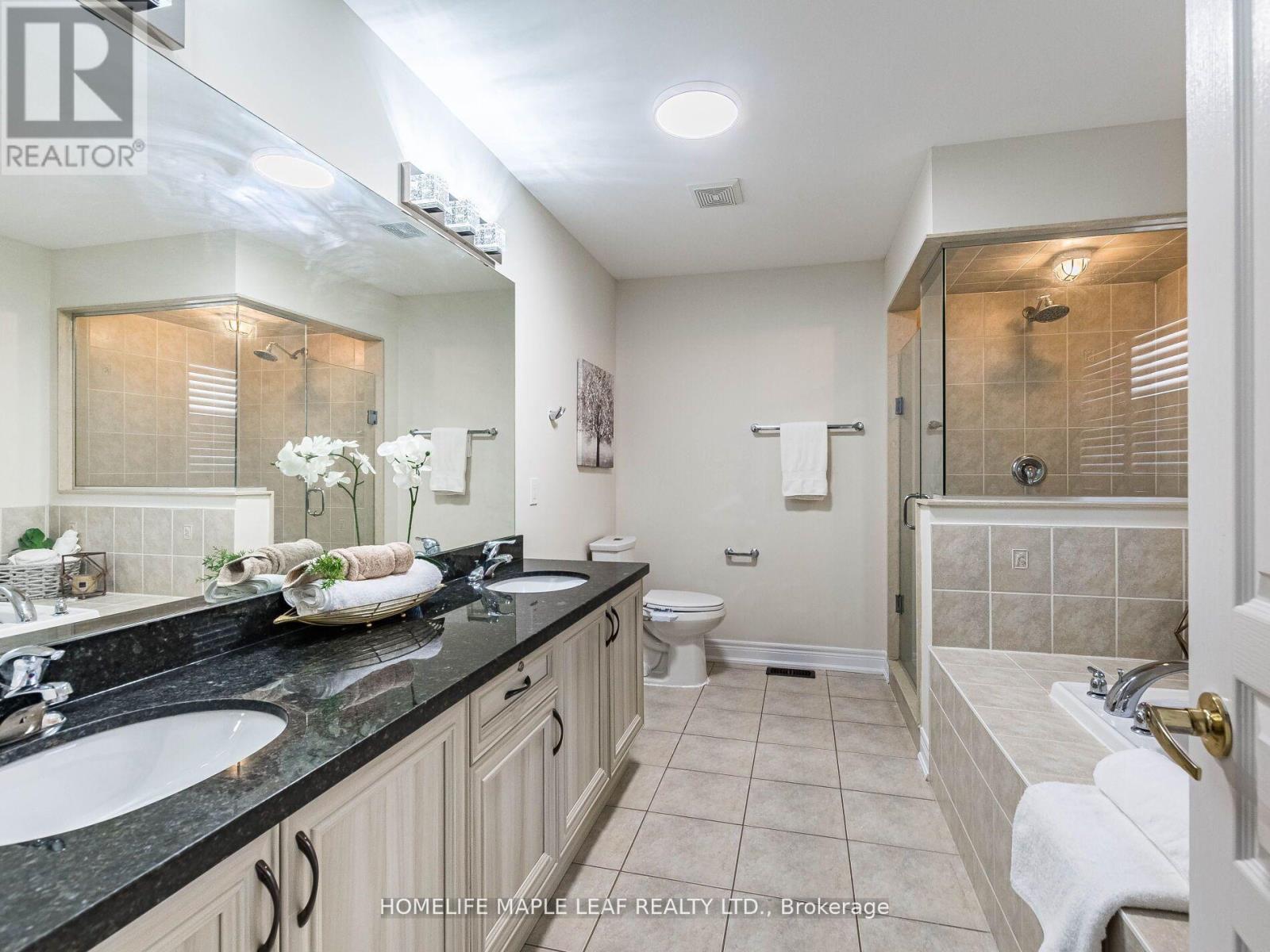 39 Birch Tree Trail, Brampton, Ontario  L6P 3W1 - Photo 25 - W12434357