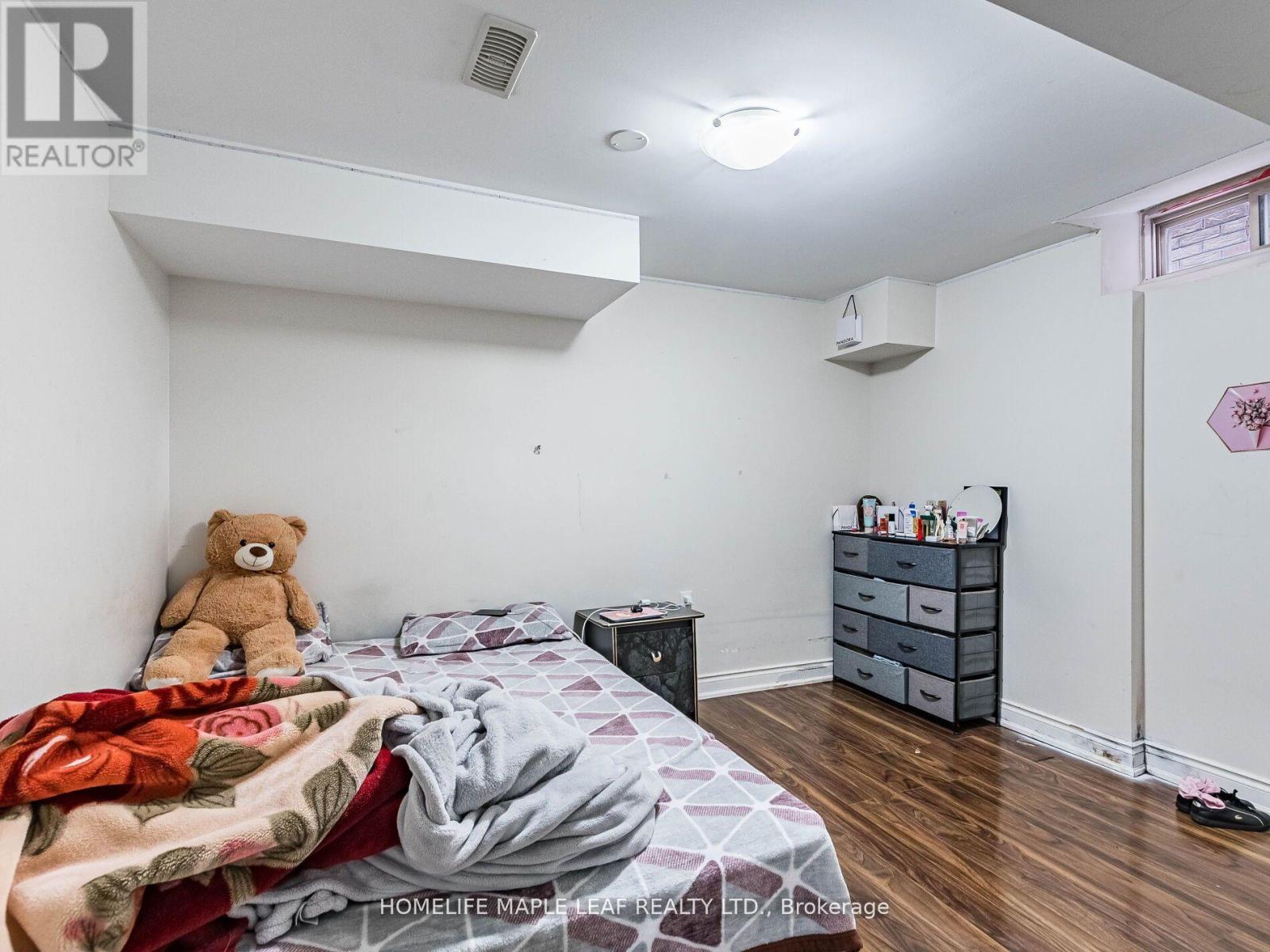 39 Birch Tree Trail, Brampton, Ontario  L6P 3W1 - Photo 41 - W12434357