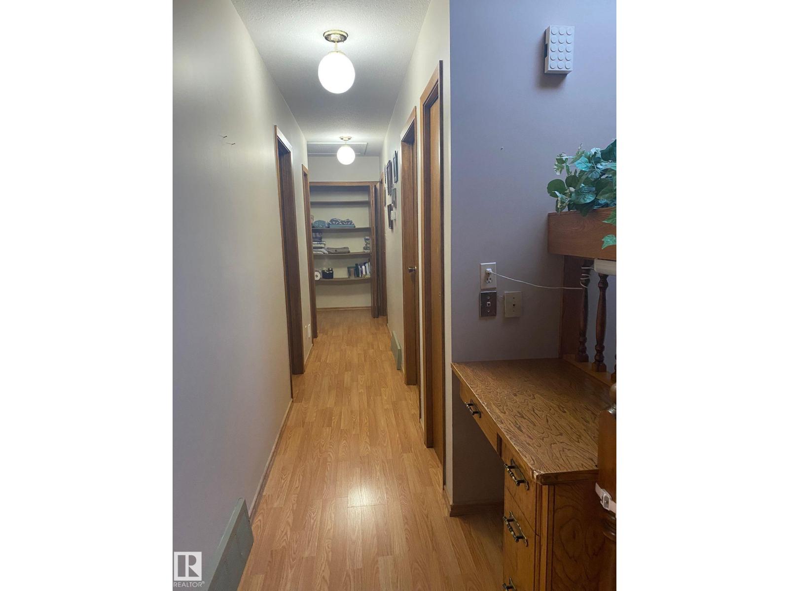 5811 56 St, Barrhead, Alberta  T7N 1C8 - Photo 18 - E4460078