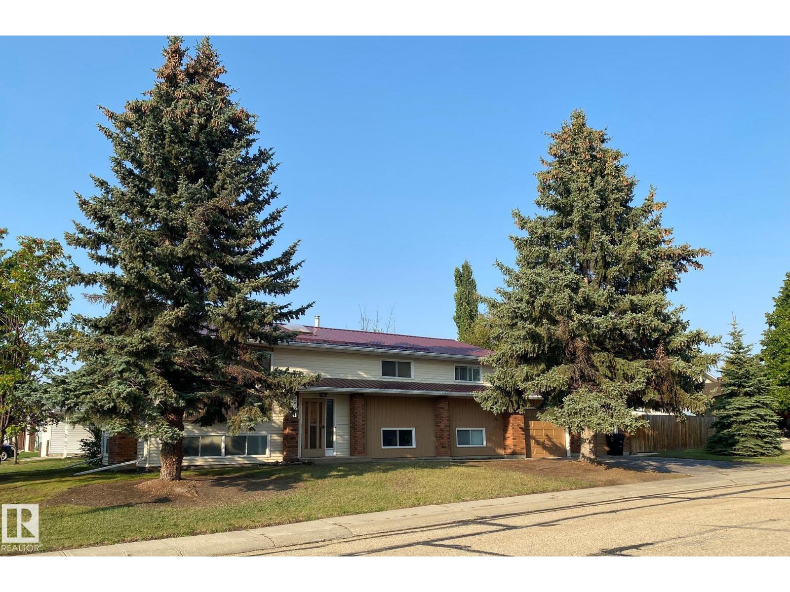 5811 56 St, Barrhead, Alberta  T7N 1C8 - Photo 5 - E4460078