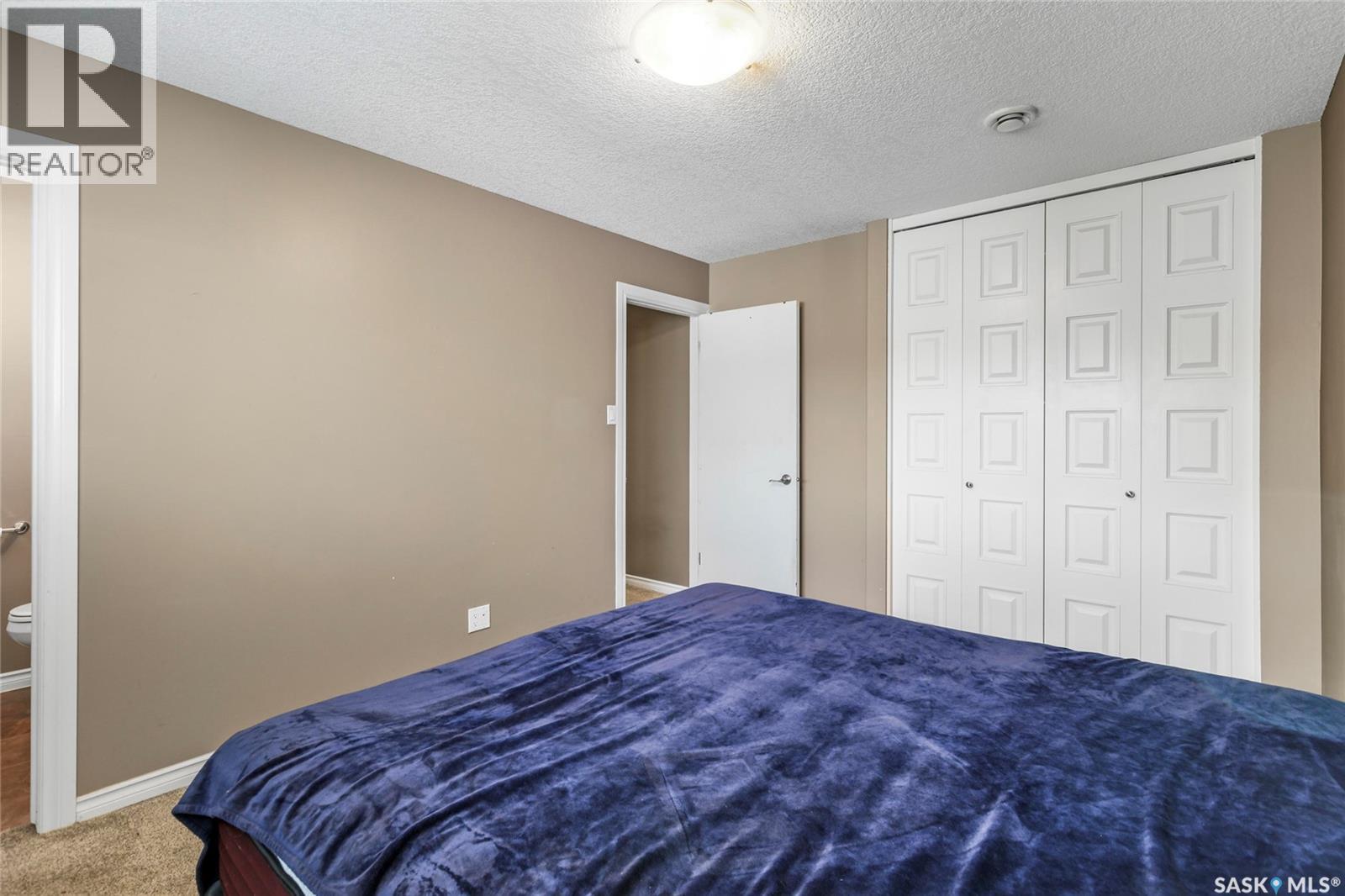 130 Scrivener Crescent, Regina, Saskatchewan  S4N 4V7 - Photo 12 - SK019671