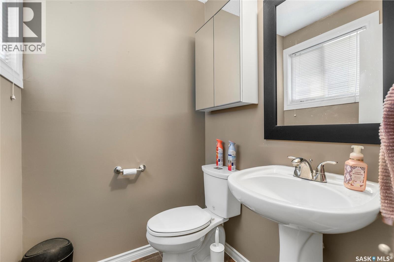 130 Scrivener Crescent, Regina, Saskatchewan  S4N 4V7 - Photo 13 - SK019671