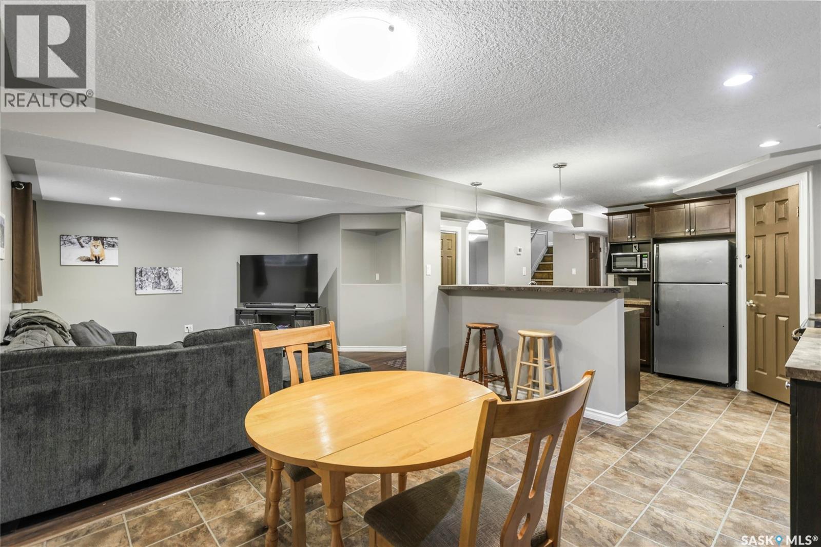 130 Scrivener Crescent, Regina, Saskatchewan  S4N 4V7 - Photo 29 - SK019671