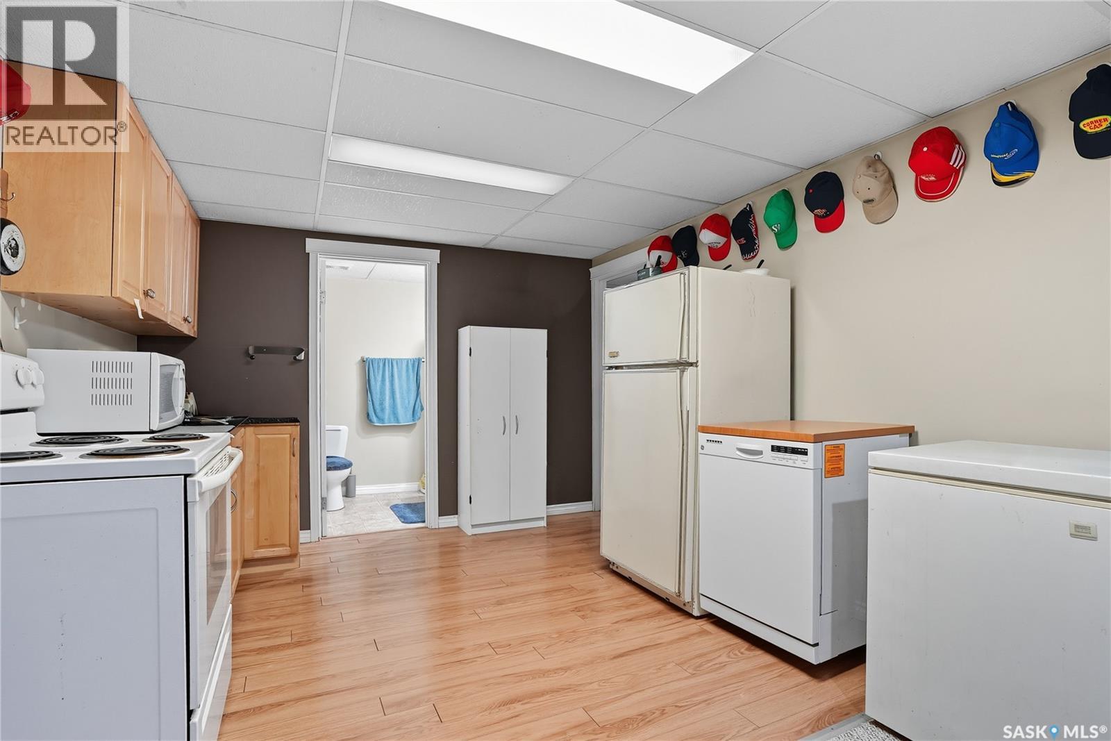 2 Young Crescent, Saskatoon, Saskatchewan  S7J 2C4 - Photo 30 - SK019670