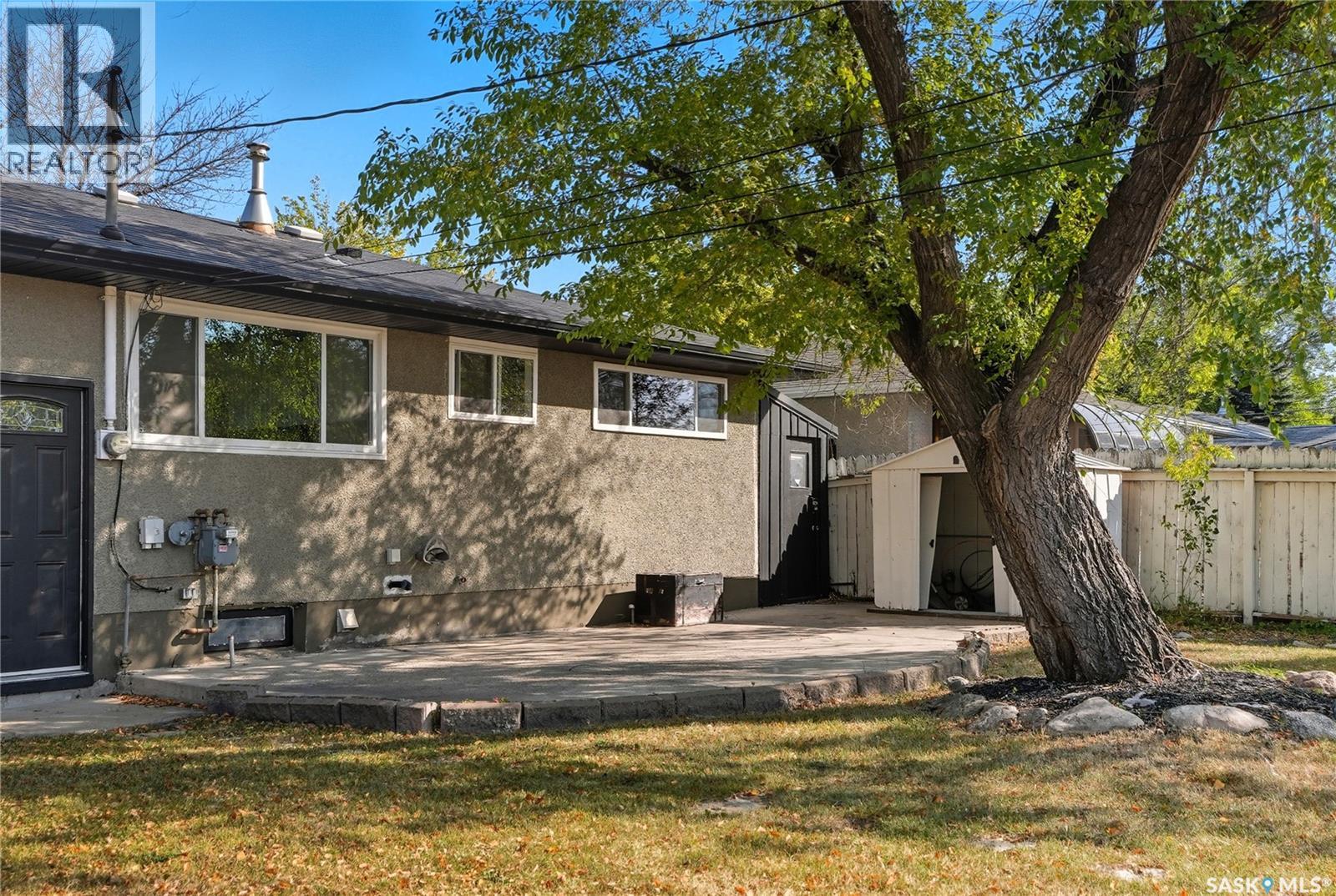 2 Young Crescent, Saskatoon, Saskatchewan  S7J 2C4 - Photo 41 - SK019670