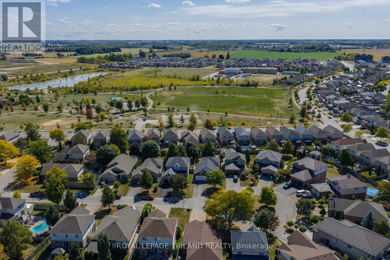 579 Hartop Place, London South, Ontario  N6M 1J5 - Photo 2 - X12424935