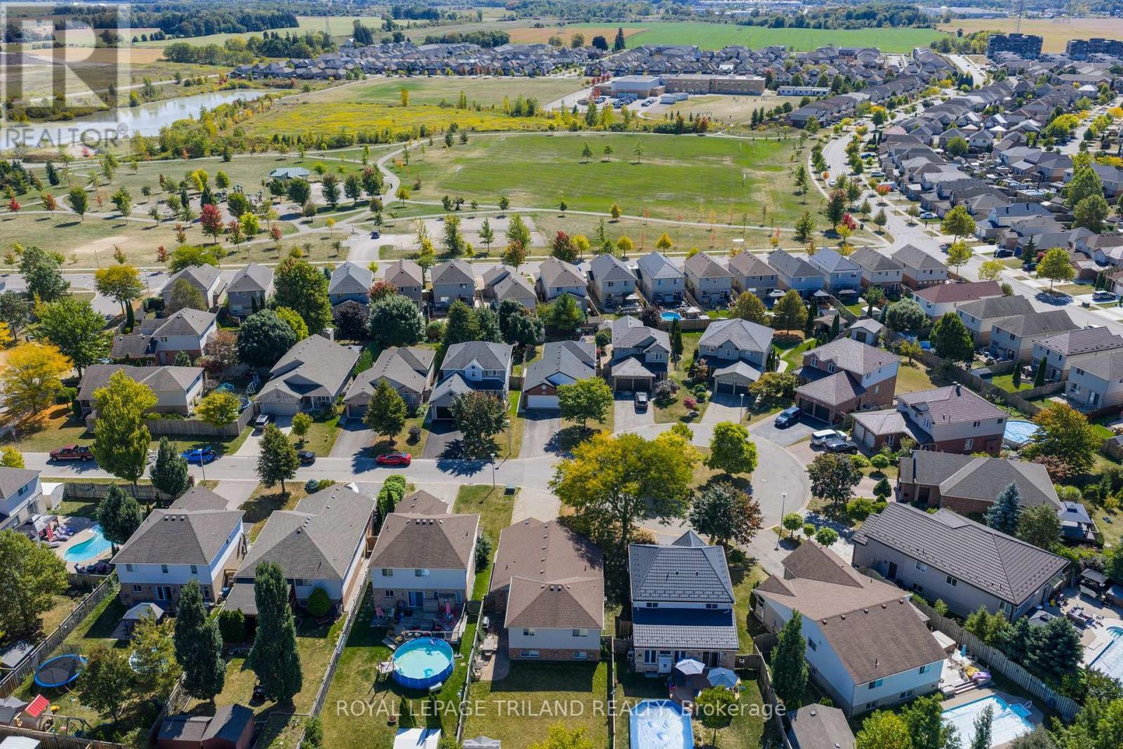 579 Hartop Place, London South, Ontario  N6M 1J5 - Photo 3 - X12424935