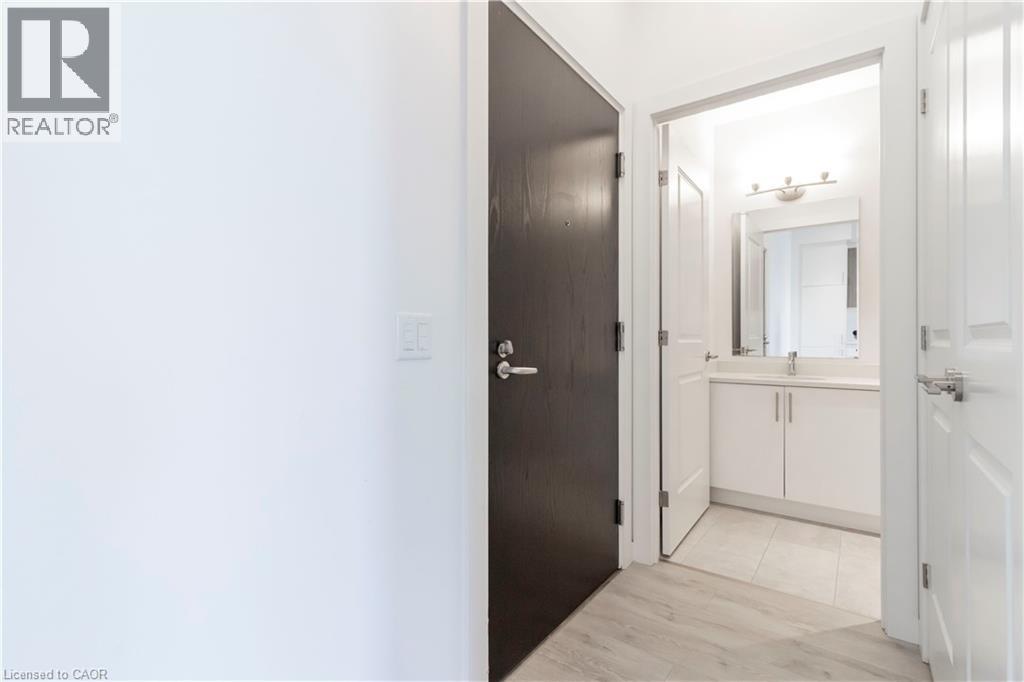 181 King Street S Unit# Ph1908, Waterloo, Ontario  N2G 1A7 - Photo 4 - 40774894