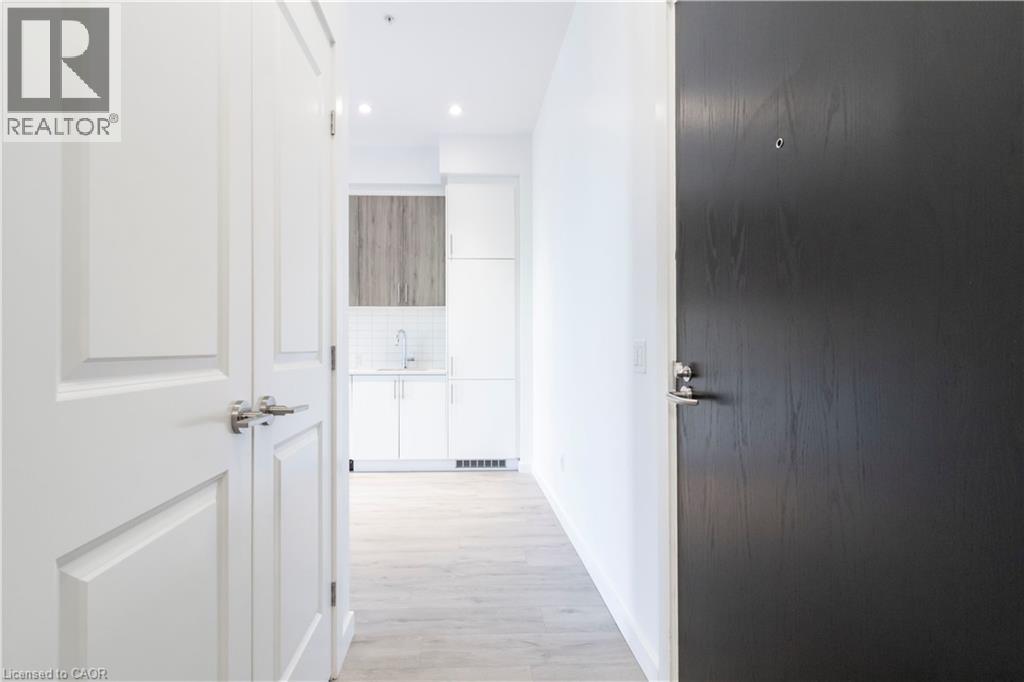 181 King Street S Unit# Ph1908, Waterloo, Ontario  N2G 1A7 - Photo 5 - 40774894