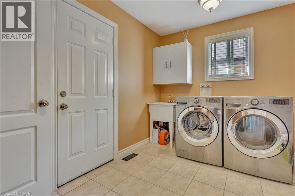 357 Auburn Drive, Waterloo, Ontario  N2K 4P3 - Photo 8 - 40773991