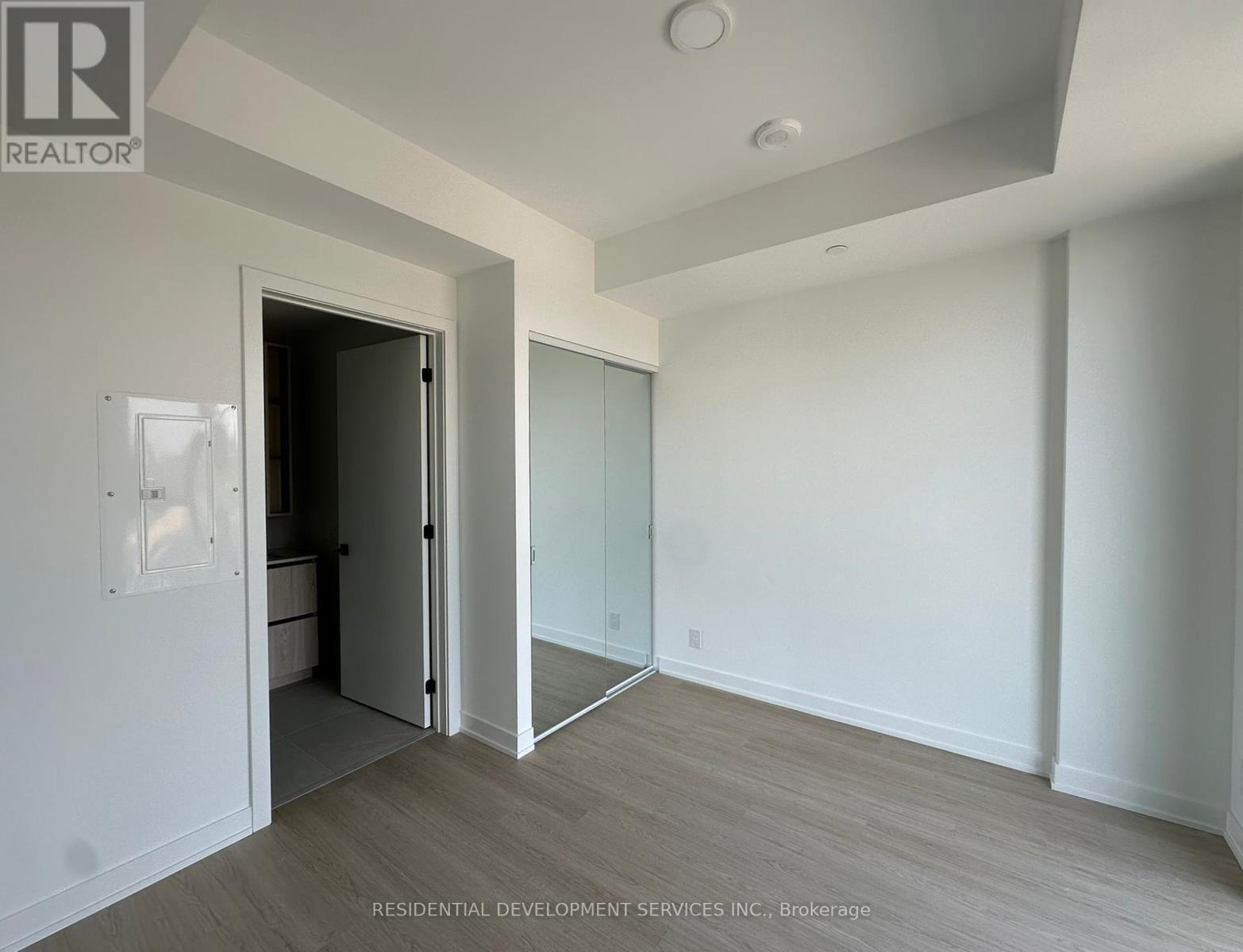 519 - 699 Sheppard Avenue E, Toronto, Ontario  M2K 0J5 - Photo 8 - C12426862